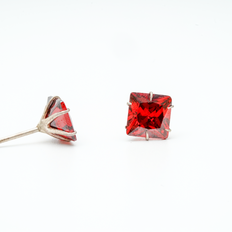925 Silver Princess-Cut Red Garnet Stud Earrings