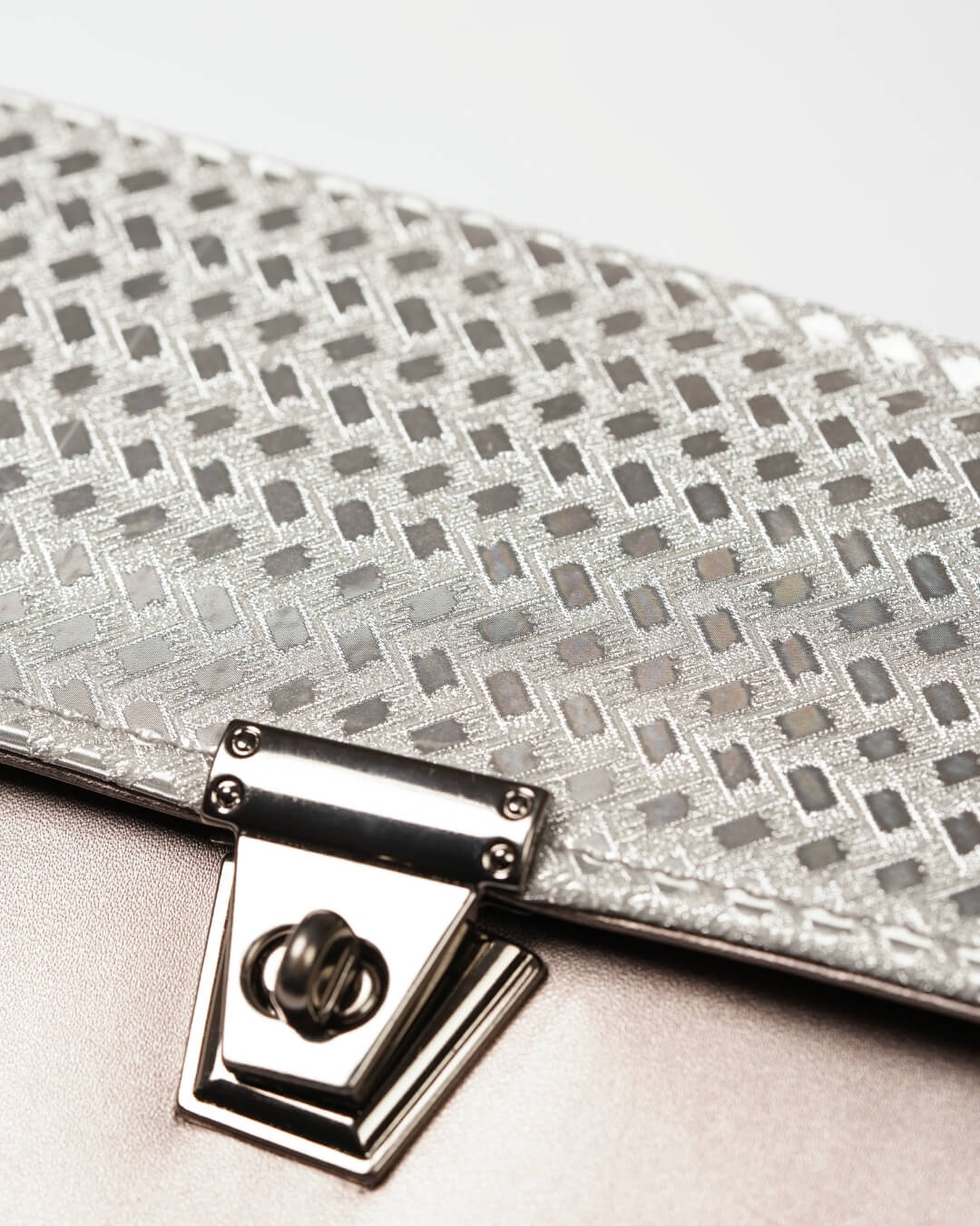 Elegance Metallic Signature Styles HandBag
