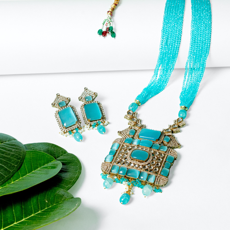 Turquoise Kundan Beaded Necklace Set with Earrings