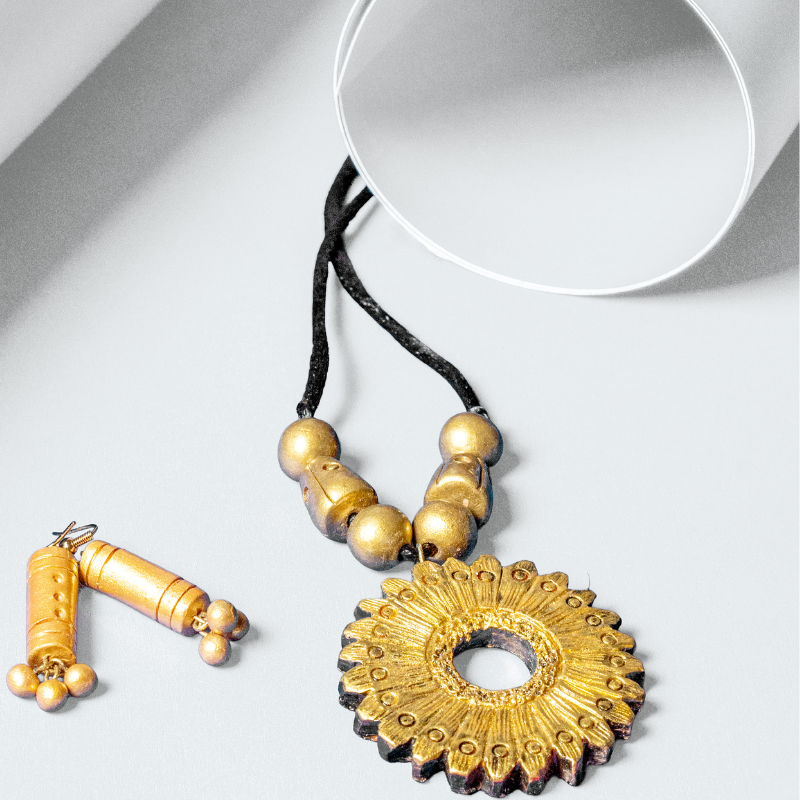 Ayesha's Golden Blossom Terracotta Necklace Set