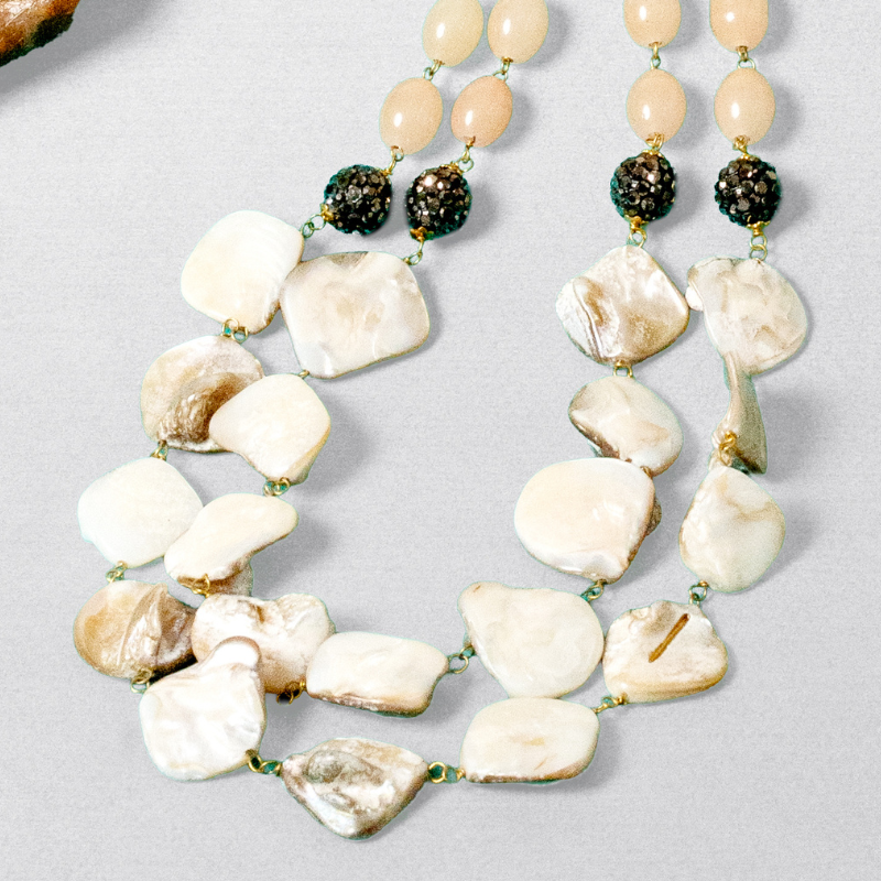 Natural Shell Stone Beaded Necklace Set with Earrings