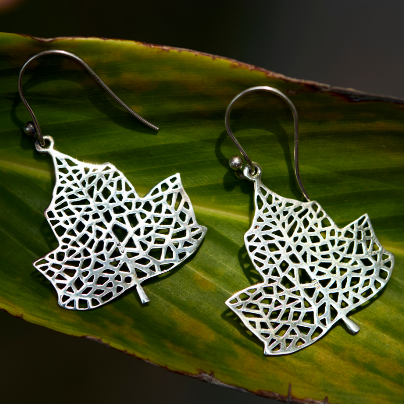 nature inspired leaf silver earrings openwork design