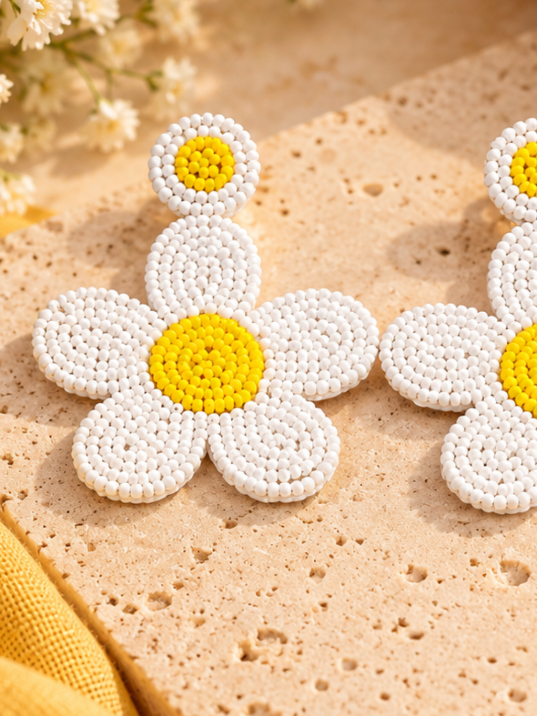 Color Pop Daisy Bloom Earrings