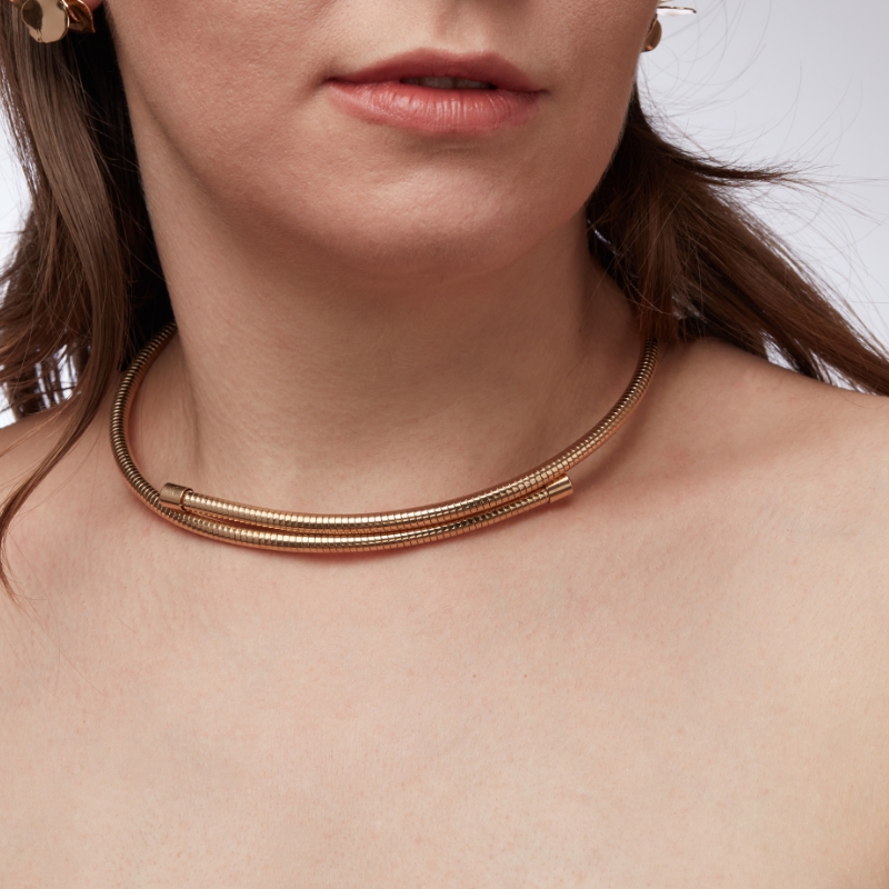 RIAS Minimalist Gold-Tone Choker Necklace – Modern Everyday Statement Jewelry