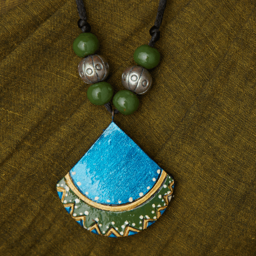 Tara's Tribal Fan – Handcrafted Terracotta Jewelry Set