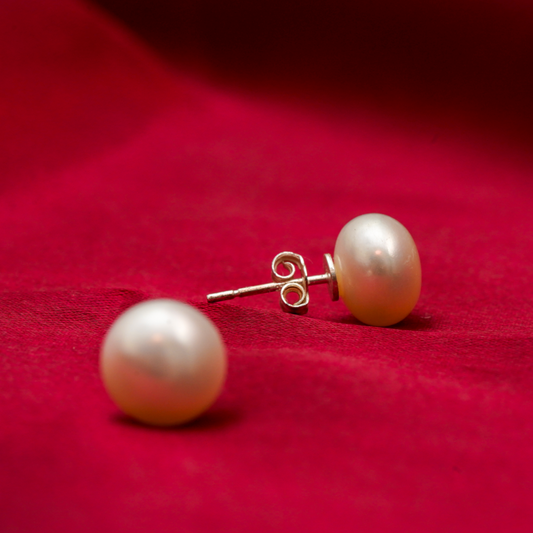 Classic Pearl Elegance Studs – 925 Silver