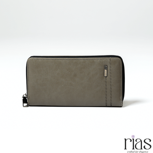 Chic Wallet in Grey