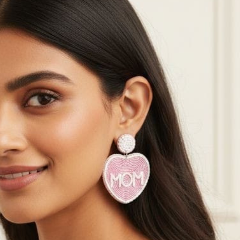 Candy Heart “MOM” Drops – Pink/White