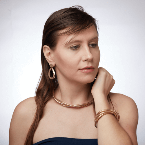 Elegant Twisted Gold-Tone Statement Necklace